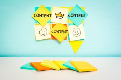 Blogs vs eBooks vs Webinars.jpg