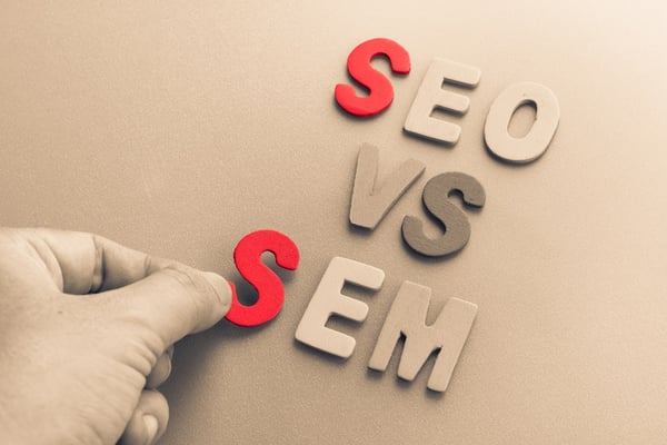 What is SEM vs SEO